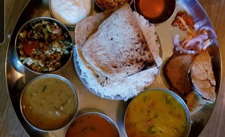 खवैय्यानों… मासे खायचे की  <br>शाकाहारी थाळी…?